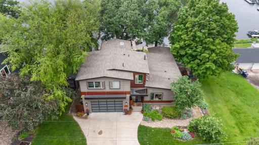 3880 Green Heights Trail SW, Prior Lake, MN 55372