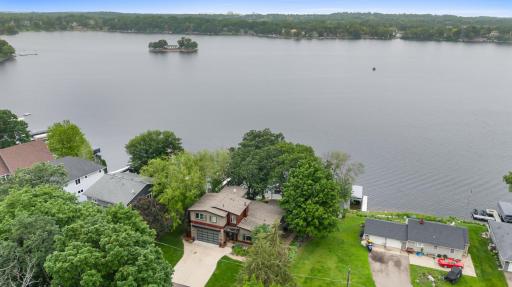 3880 Green Heights Trail SW, Prior Lake, MN 55372