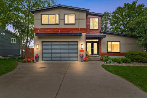 3880 Green Heights Trail SW, Prior Lake, MN 55372