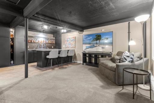 3880 Green Heights Trail SW, Prior Lake, MN 55372