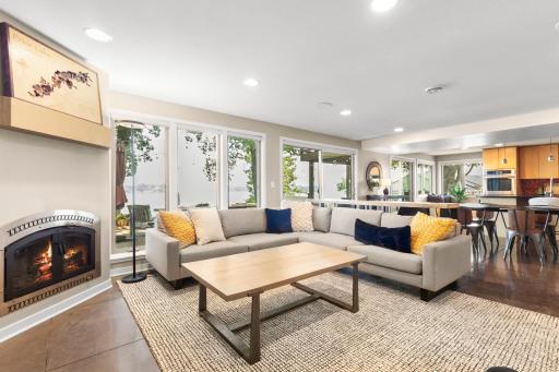 3880 Green Heights Trail SW, Prior Lake, MN 55372