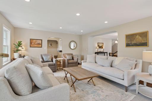 5520 Park Place, Minneapolis, MN 55424