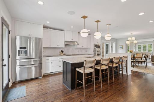 5520 Park Place, Minneapolis, MN 55424