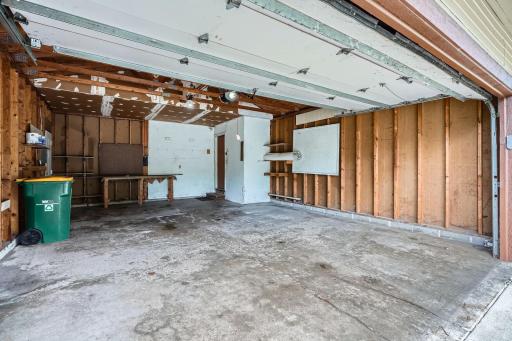 2829 Flag Ave N - Web Quality - 024 - 25 Lower Level Garage Interior.jpg