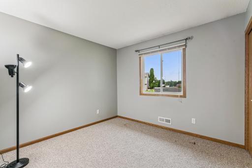 3252 Dodd Lane, Saint Paul, MN 55121