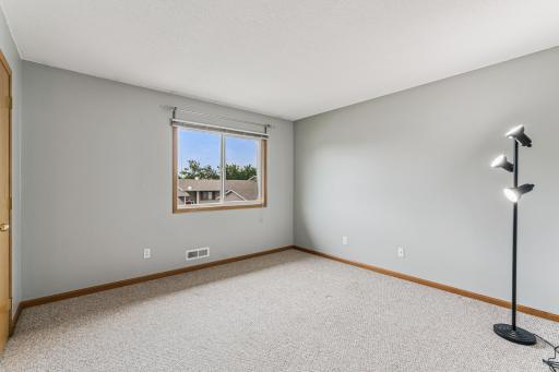 3252 Dodd Lane, Saint Paul, MN 55121