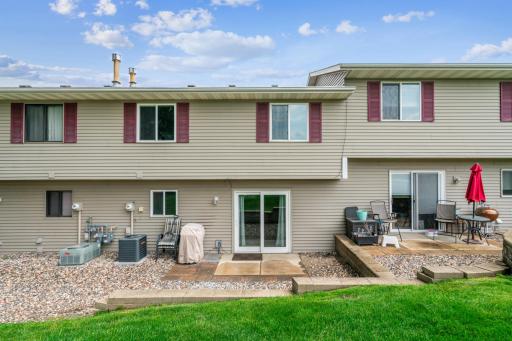 3252 Dodd Lane, Saint Paul, MN 55121