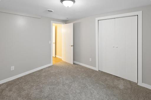4650 Russell Avenue N, Minneapolis, MN 55412