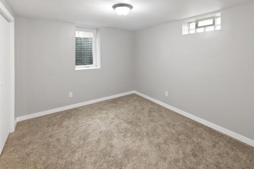 4650 Russell Avenue N, Minneapolis, MN 55412