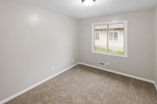 4650 Russell Avenue N, Minneapolis, MN 55412