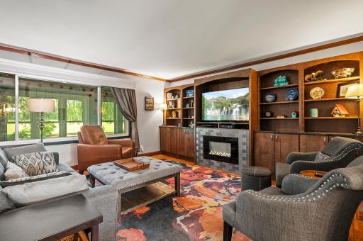8544 Demontreville Trail N, Lake Elmo, MN 55042