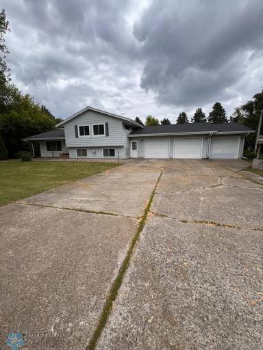9968 70th Street S, Sabin, MN 56580