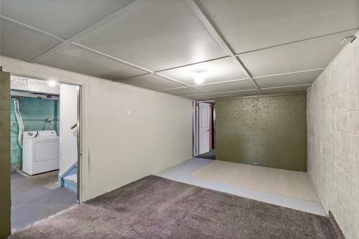 Lower level possible bedroom