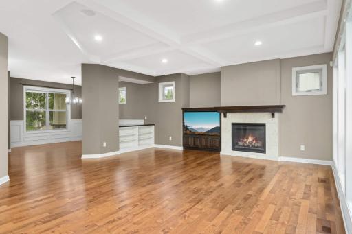 4663 Bluebell Trail N, Medina, MN 55340