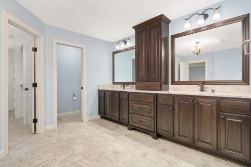 4663 Bluebell Trail N, Medina, MN 55340