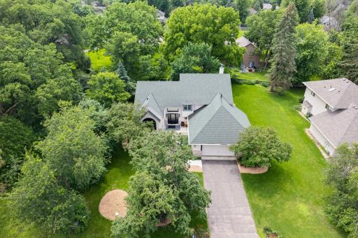 201 75th Avenue N, Brooklyn Park, MN 55444