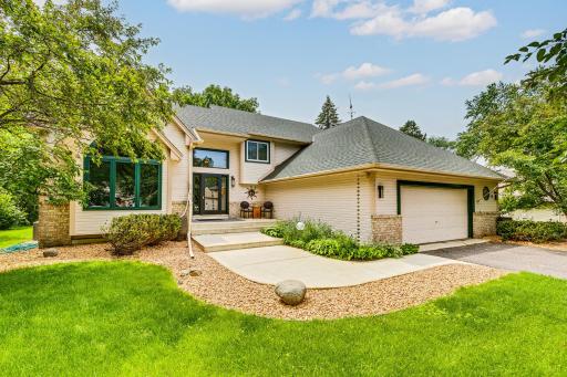 201 75th Avenue N, Brooklyn Park, MN 55444