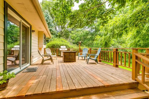 201 75th Avenue N, Brooklyn Park, MN 55444