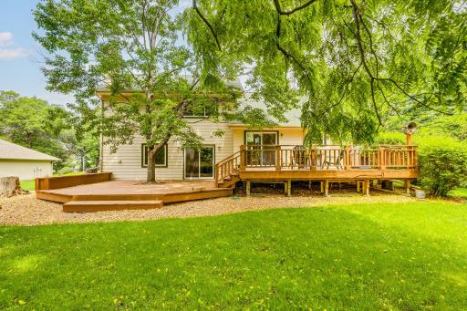 201 75th Avenue N, Brooklyn Park, MN 55444