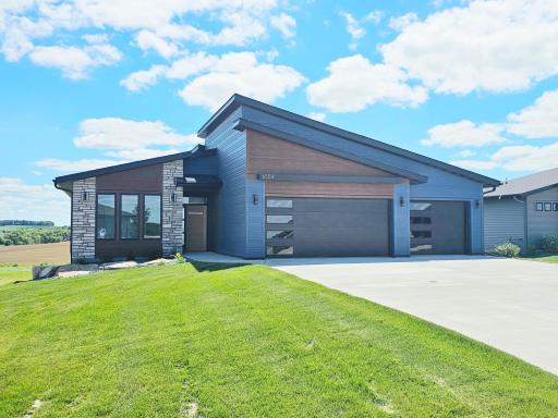 6554 Morgan Drive NW, Byron, MN 55920