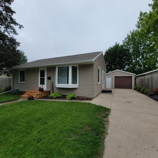 700 Augusta Avenue SE, Willmar, MN 56201