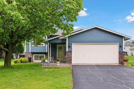 8580 Chanhassen Hills Drive S, Chanhassen, MN 55317