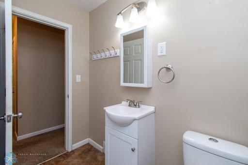 634 11th Street N, Moorhead, MN 56560