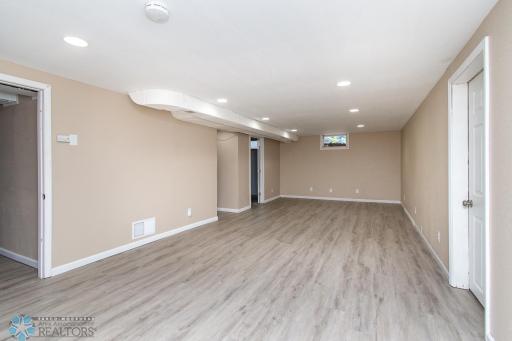 634 11th Street N, Moorhead, MN 56560