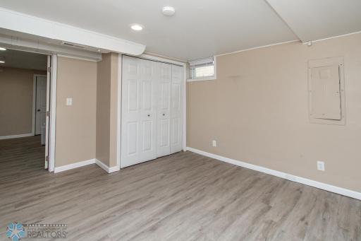 634 11th Street N, Moorhead, MN 56560