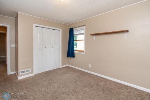 634 11th Street N, Moorhead, MN 56560