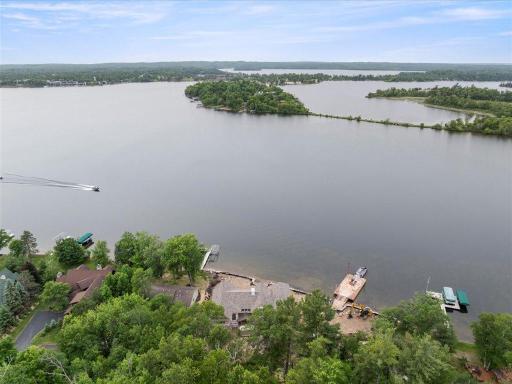 11251 E Steamboat Bay Drive, Brainerd, MN 56401