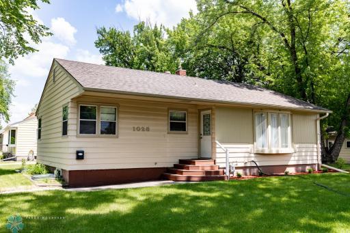 1028 11th Avenue N, Moorhead, MN 56560