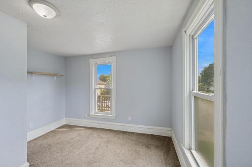 2224 4th Avenue N, Minneapolis, MN 55405