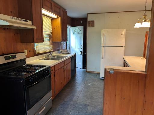 4705 Crofoot Avenue NW, Buffalo, MN 55313