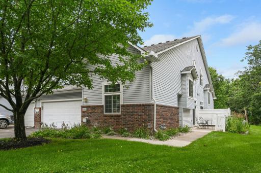 Outstanding and private end unit overlooking the woods