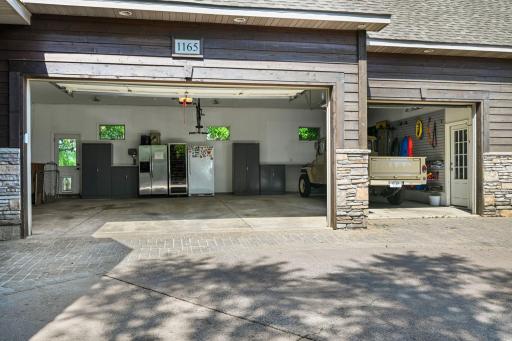 67-web-or-mls-1165 Symphony Ln 067Full.jpg