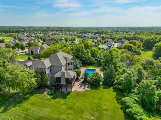 65-web-or-mls-1165 Symphony Ln 065Full.jpg