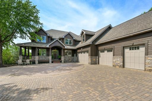 2-web-or-mls-1165 Symphony Ln 002Full.jpg