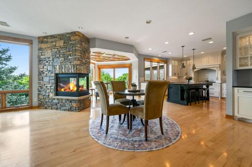 14-web-or-mls-1165 Symphony Ln 014Full.jpg