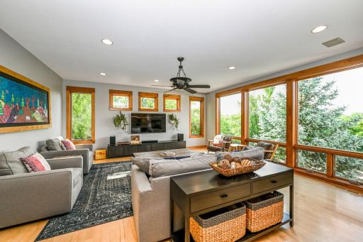 11-web-or-mls-1165 Symphony Ln 011Full.jpg