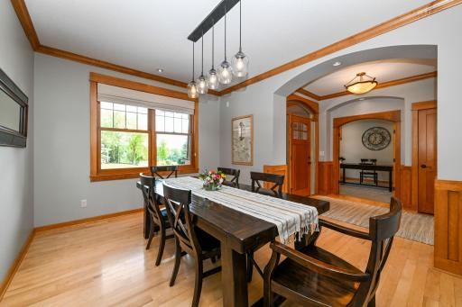 9-web-or-mls-1165 Symphony Ln 009Full.jpg