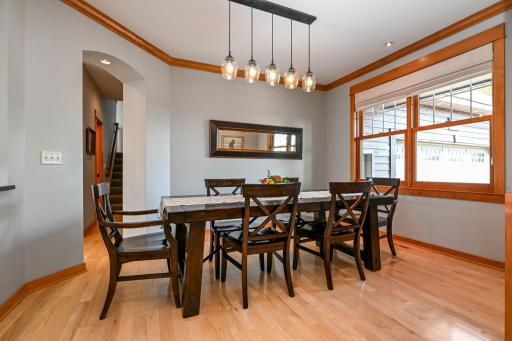 8-web-or-mls-1165 Symphony Ln 008Full.jpg