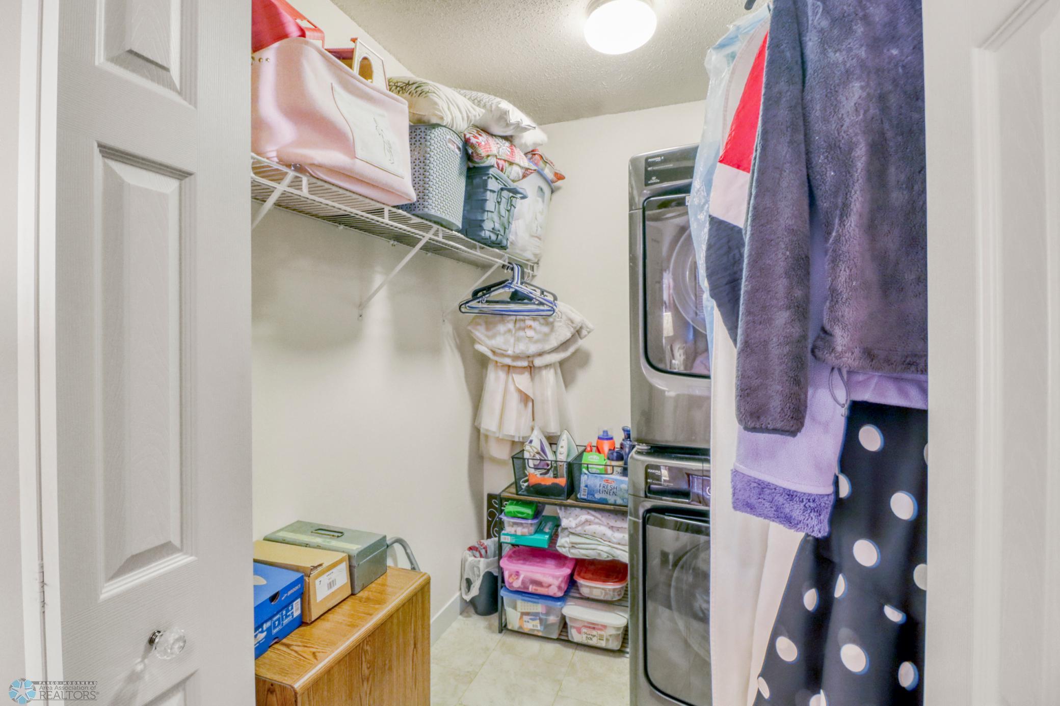 Upstairs Bedroom Closet_Laundry1_0.JPG