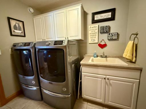 103 4th Place SW, Geneva, MN 56035
