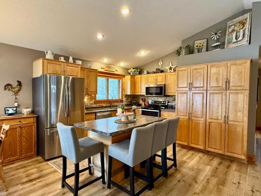 103 4th Place SW, Geneva, MN 56035