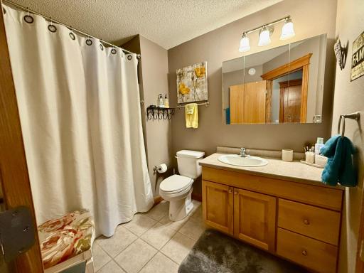 103 4th Place SW, Geneva, MN 56035