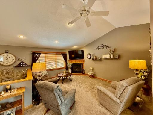 103 4th Place SW, Geneva, MN 56035