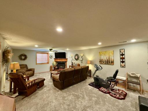 103 4th Place SW, Geneva, MN 56035