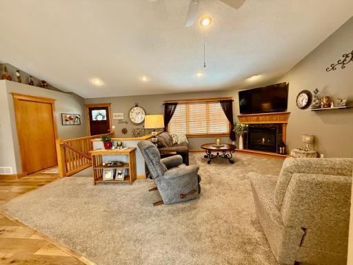 103 4th Place SW, Geneva, MN 56035