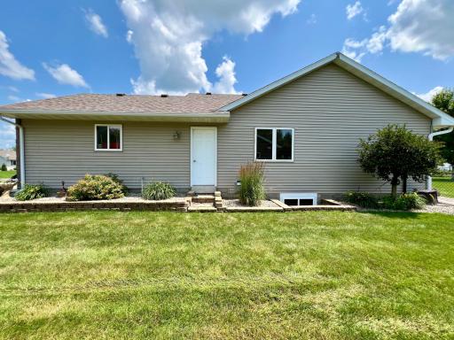 103 4th Place SW, Geneva, MN 56035